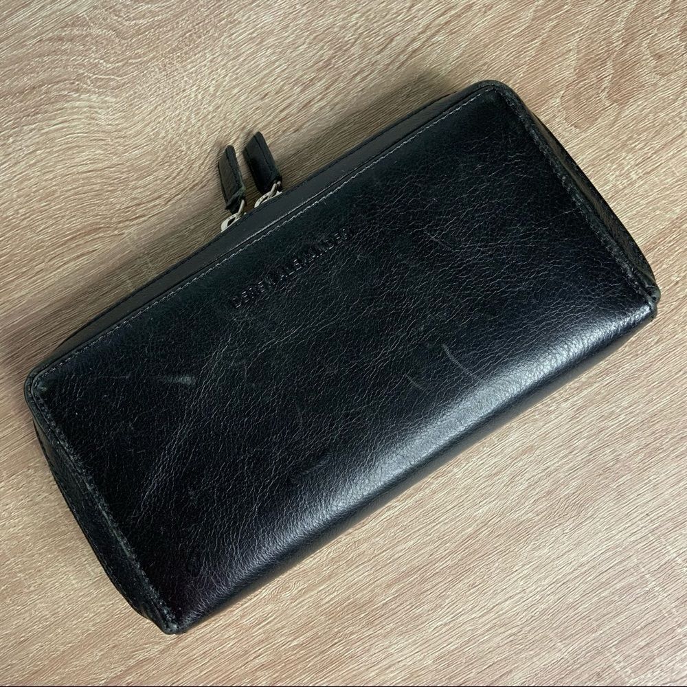 𝅺derek Alexander Leather Wallet